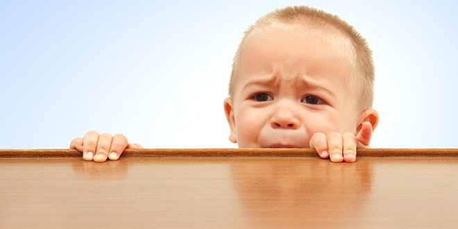 Sad Boy Featured Image - 10 Cruel Child Experiments [Plethrons.Com]